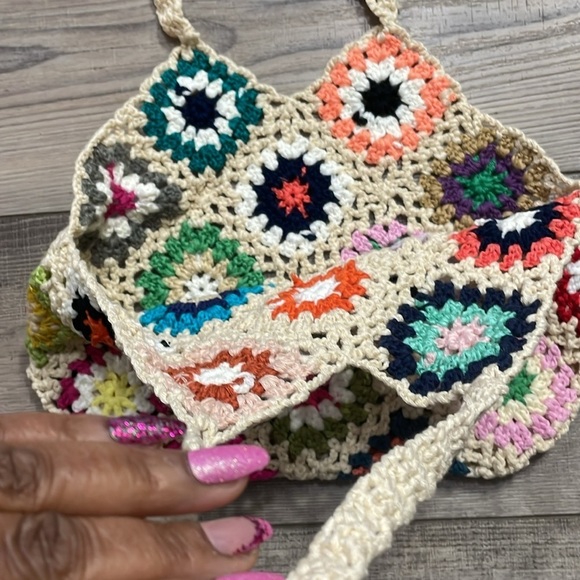 Granny Square Colorful Crochet Bag - Picture 6 of 10